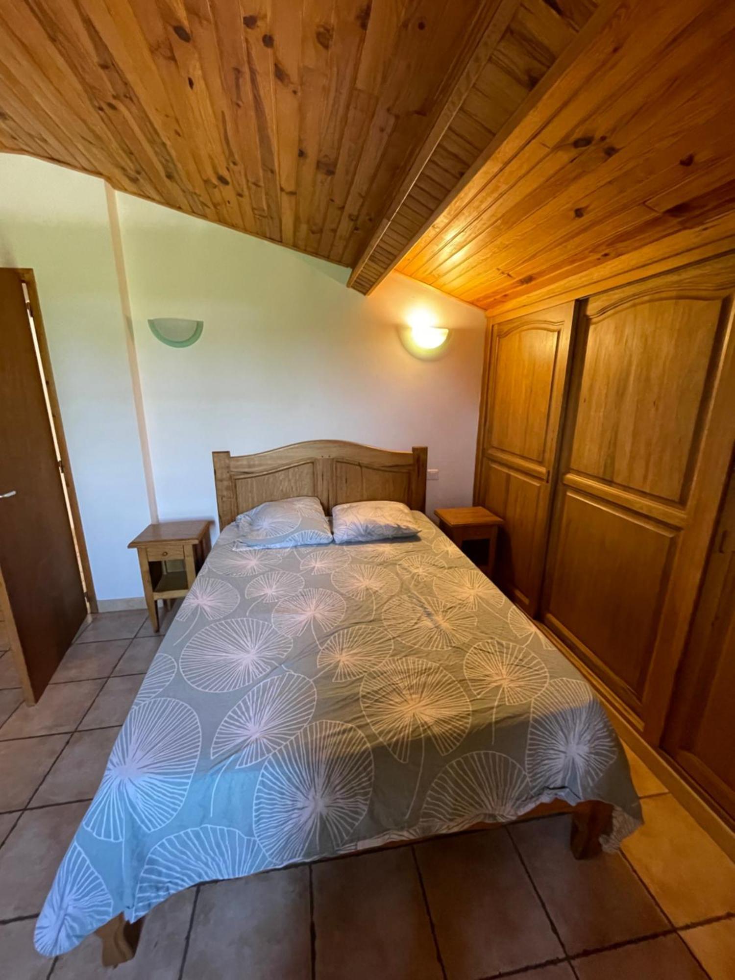 Les Prairies Mas Roux Pension Raphèle Kamer foto