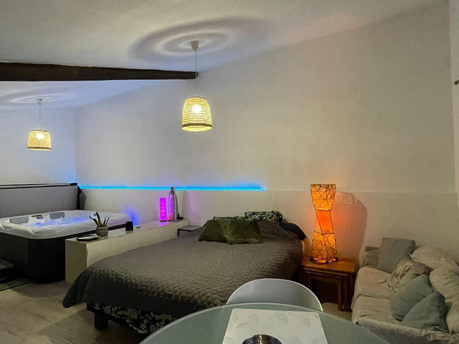 Les Prairies Mas Roux Pension Raphèle Kamer foto